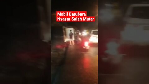 Hujan, Mobil Batu Bara nyasar