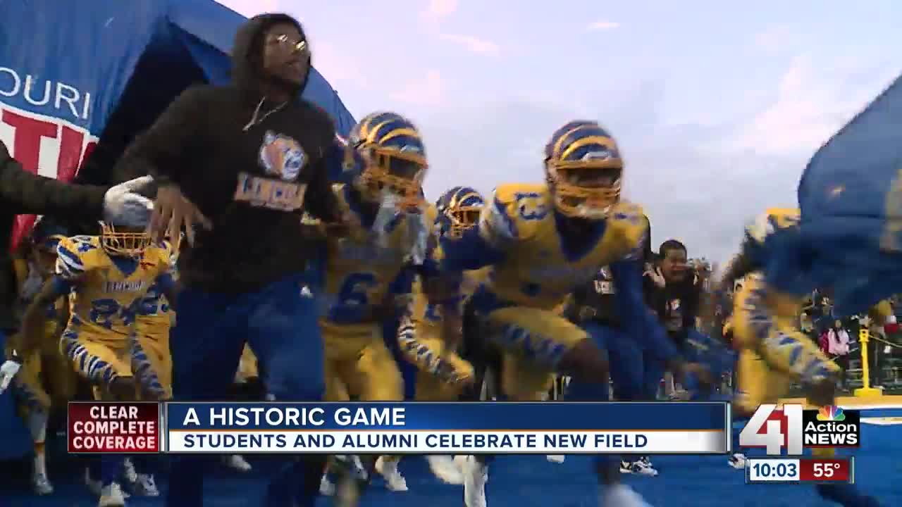Lincoln Prep students, alumni celebrate new field with first true homecoming game