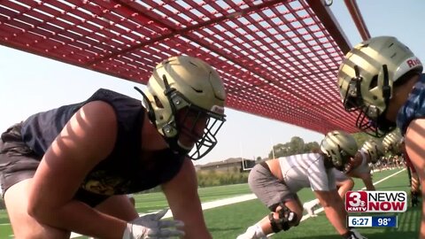 Pigskin Preview: Elkhorn South