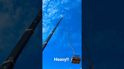 heavy high lift 👀!! #shorts #short #omg #work #dangerous #high #bluesky #australia #worklife