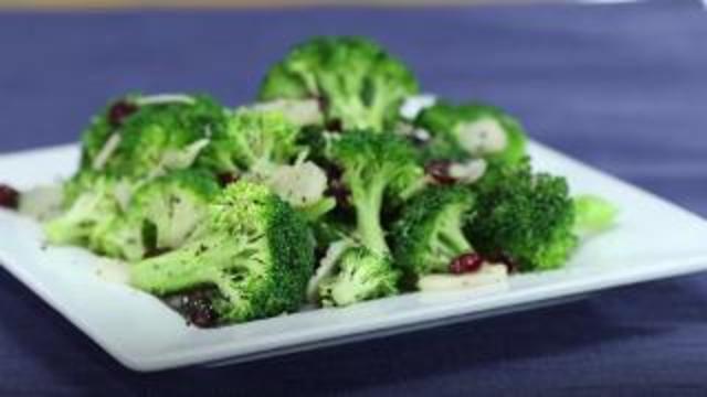 Broccoli Salad with Water Chestnuts and Dried Cranberries