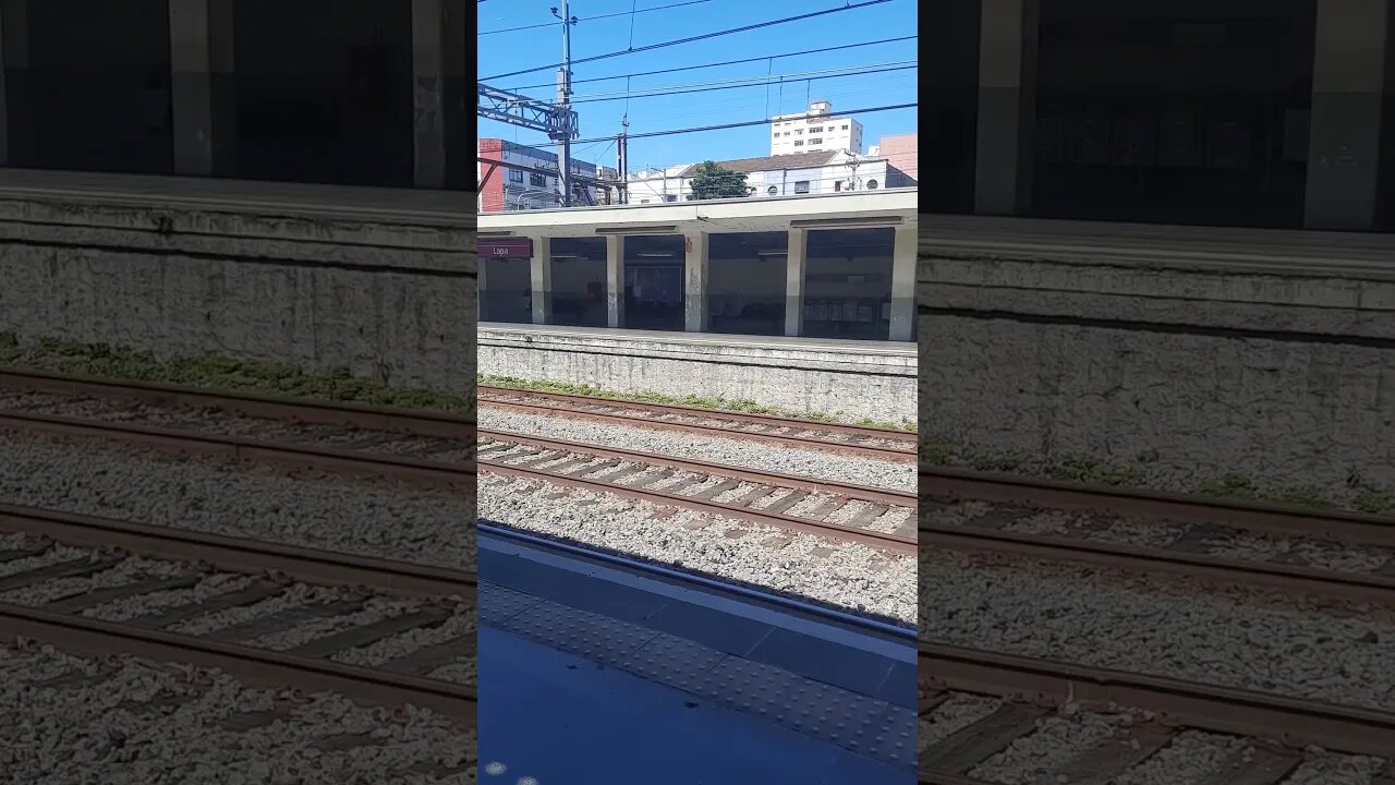 ESTAÇÃO DA LAPA SP CAPITAL TREM INDO PARA JUNDIAI E PLATAFORMA SENTIDO RIO GRANDE DA SERRA