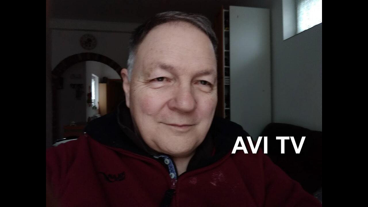 Aki segít