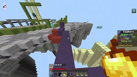 playing Eggwars mega after a long time