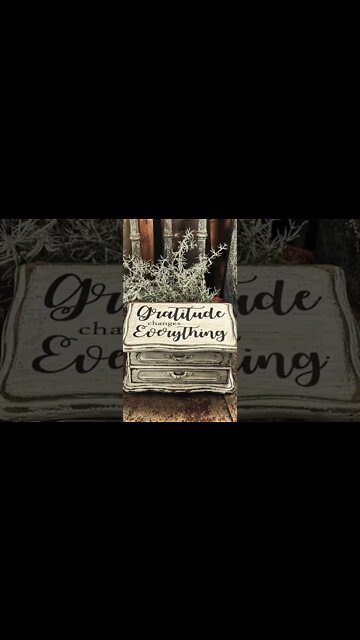 You Won't Overlook a Thrift Store Jewelry Box Again