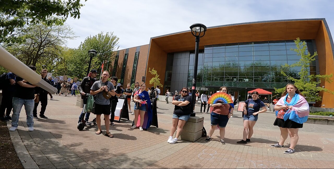 EWU: Humble Agnostic Comes Prepared w/ Questions, Two Hypocrites Defend Their Sinning, Most Hostile Crowd Yet, Crowd of 50 Students Gather, Exalting Jesus Christ