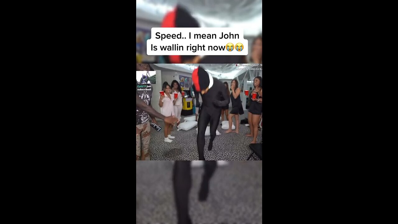 Totally not Ishowspeed dancing on kai cenat’s stream 🤣😂😭