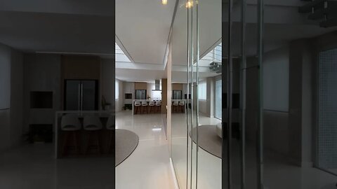 O lado bom de ter uma cobertura em Balneário Camboriú.. pega essa vista!