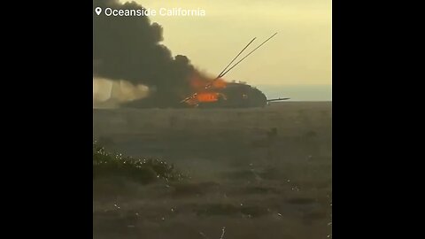 🚨#BREAKING: Military Helicopter Crash Sparks Flames at Camp Pendleton