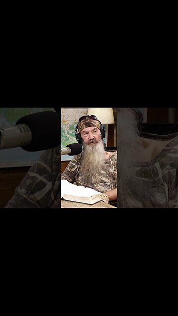 Phil Robertson: THIS Is Who You'll Be When You Believe in Christ!