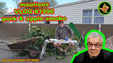 maurieos VLOG #1996 pork & apple smoko