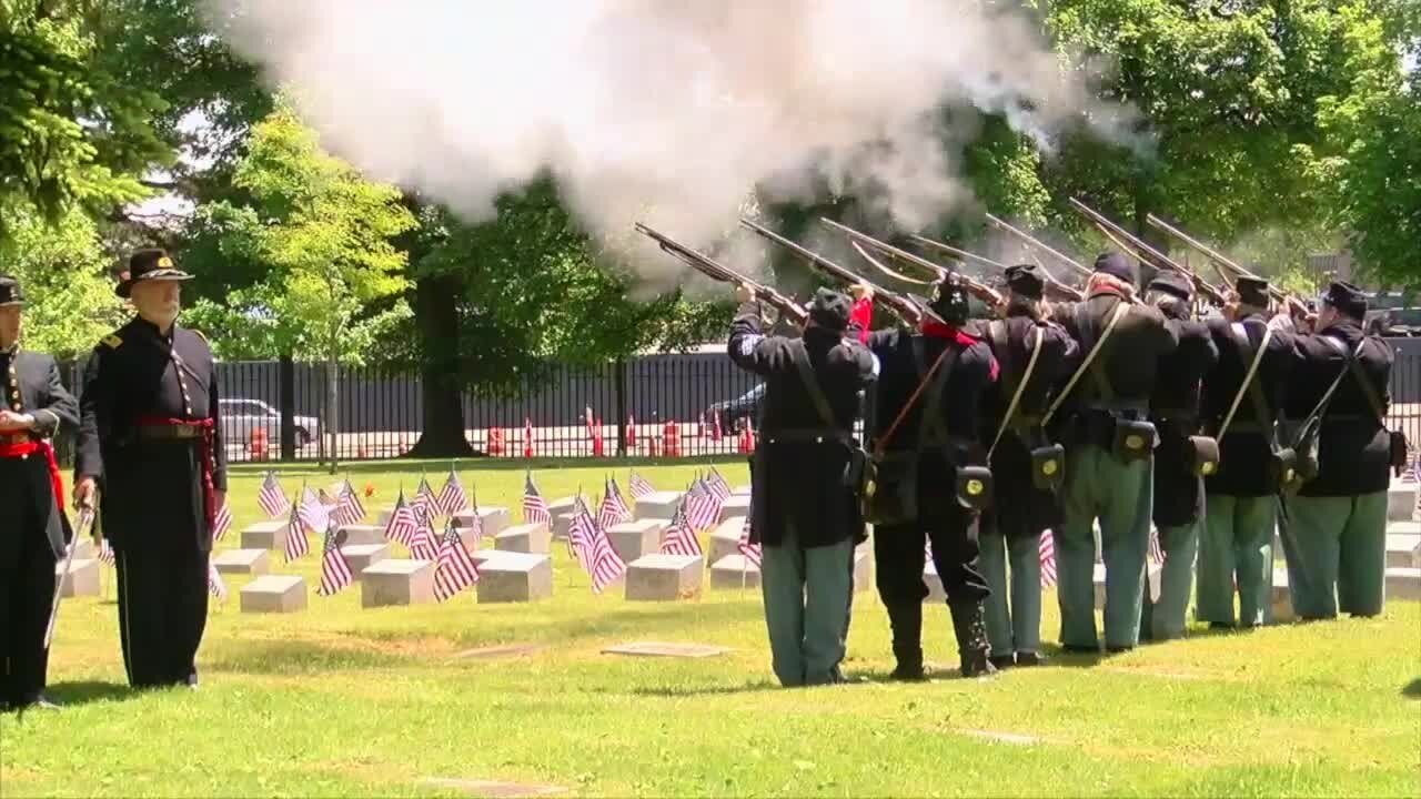 Sons and Daughters of Union Veterans of the Civil War hold Memorial Day ceremony at Forest Lawn