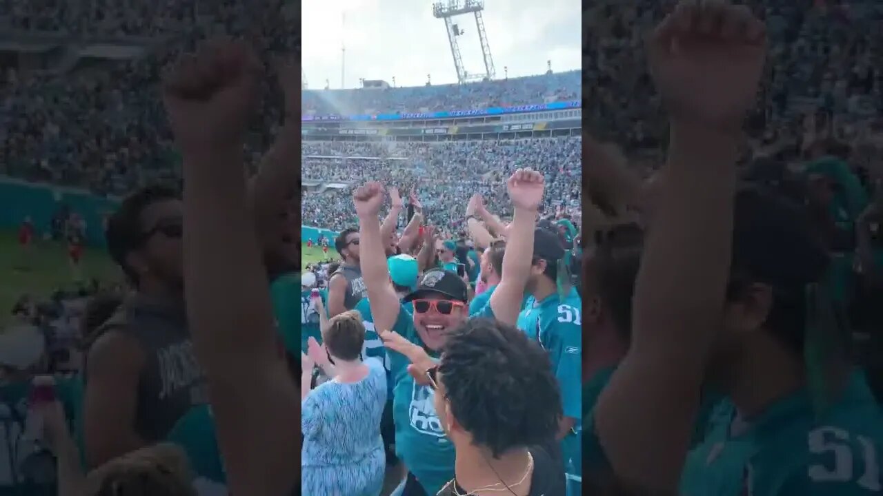 JAGUARS COME BACK TO BEAT THE RAIDERS