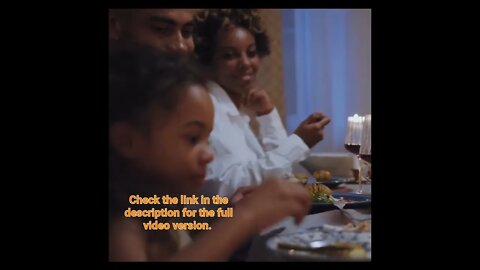 Thanksgiving 2022 | Dinner With Family #thanksgiving2022 #shorts #short #food #eating 50 Seconds #3