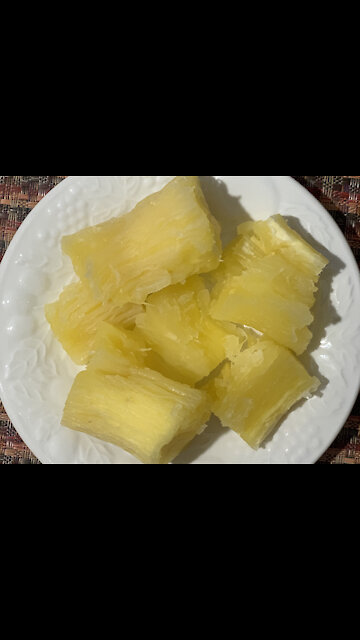 Cassava cooked easily and quickly in an electric pressure cooker