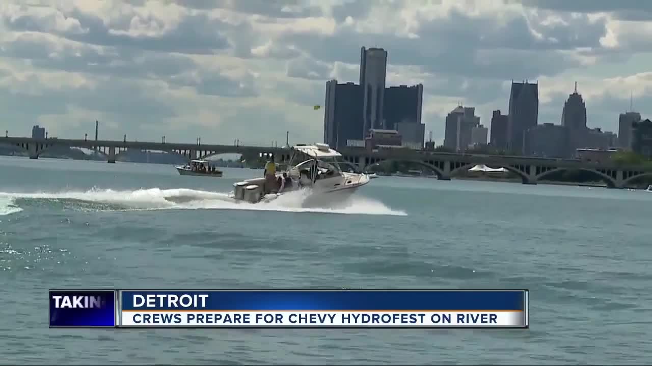 Crews prepare for Chevy Hydrofest on River