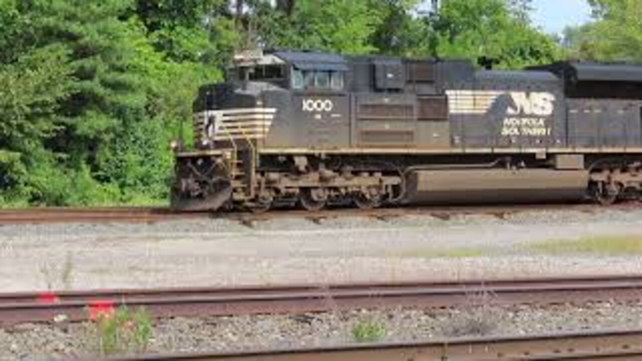 Norfolk Southern Train Meet from Berea, Ohio September 4, 2021