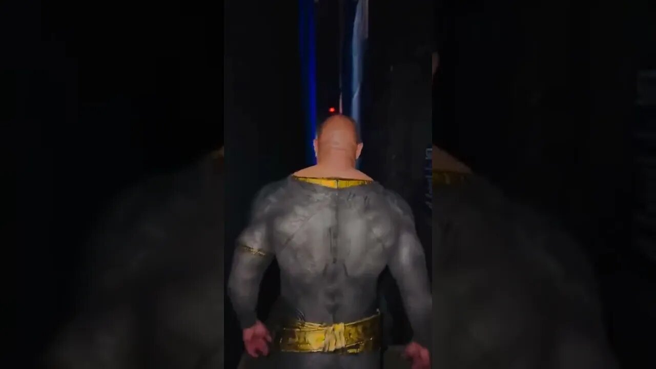 O QUE ACHARAM DE THE ROCK COMO ADÃO NEGRO! O HOMEM ESTÁ GIGANTE!#shorts