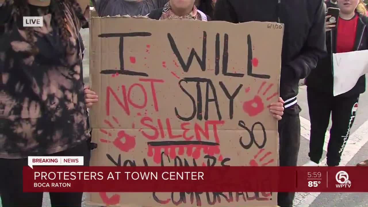 Around 200 protesters gather in Boca Raton after George Floyd's death