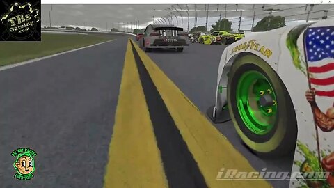 What a close call. This could have ended badly #iracing #simracing #bigboyracing #crashes #closecall