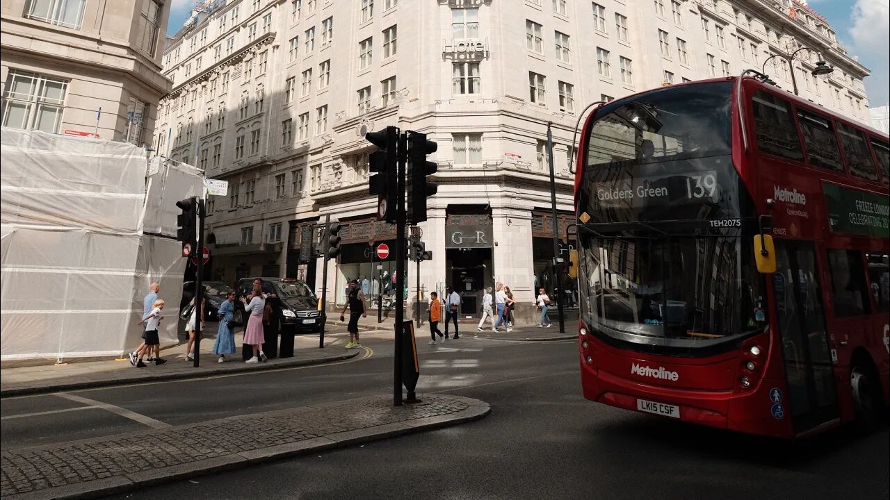 👉🏼 How to use a layover in London…