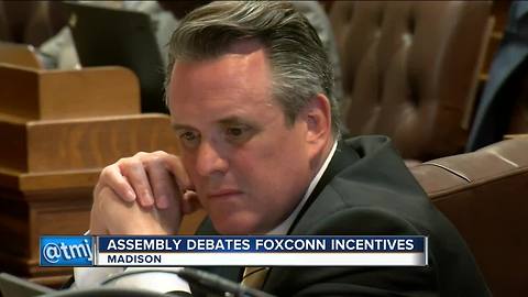 Wisconsin lawmakers debate Foxconn bill