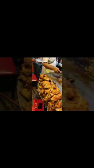 Tawa chicken piece in Lahore 🤤 #ytshorts #shorts #Food #Streetfood #UpFoodReview