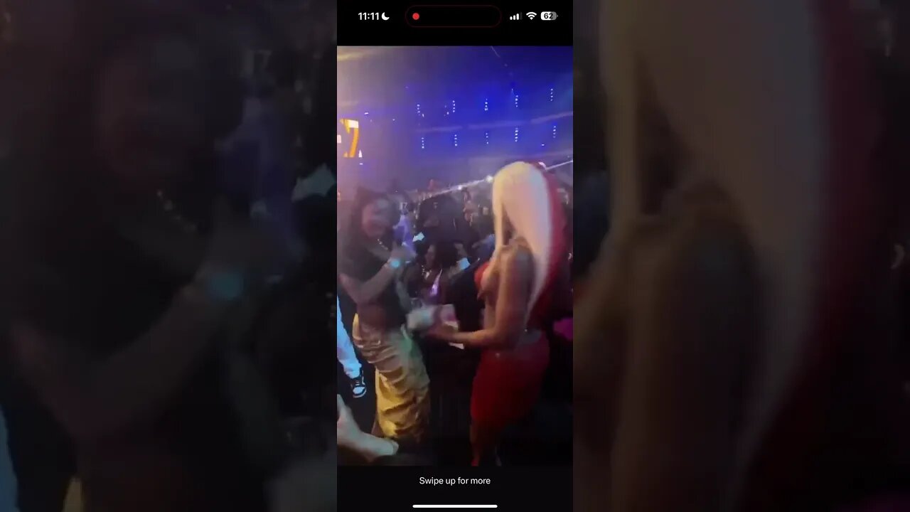 Chriseanrock x Sexy Redd twerking at the BET Awards!