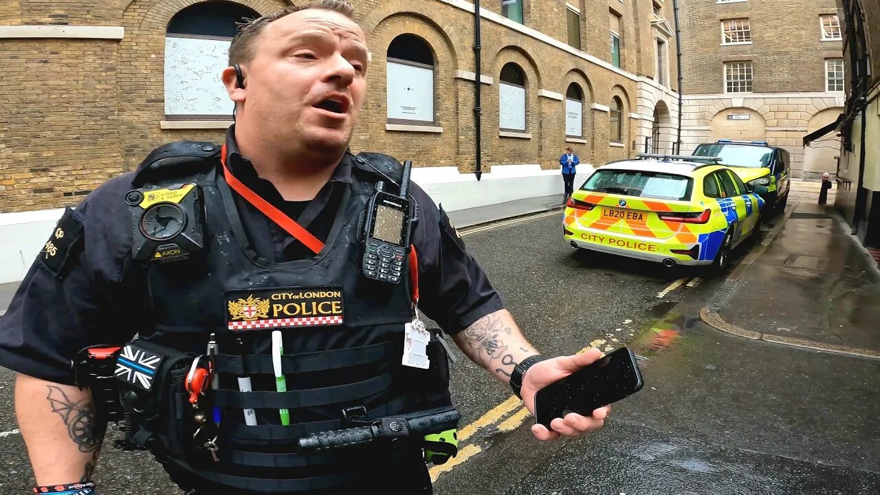 I'm Mark, Can I Have Your Details? 👮♂️👮♀️👮♂️