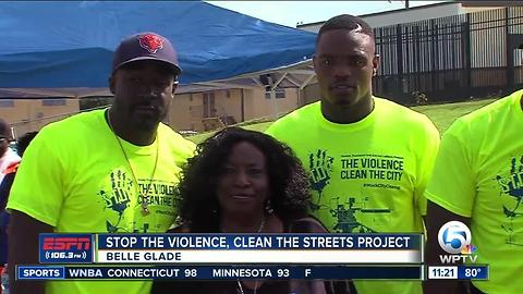 Deonte Thompson, Cre'Von LeBlanc team up for "Stop the Violence, Clean the City" project