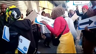 SOUTH AFRICA - Johannesburg - Mzimphlope Residents Picket at Luthuli House (Video) (dyG)