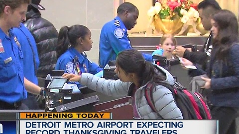 Detroit Metro Airport expecting record Thanksgiving travelers