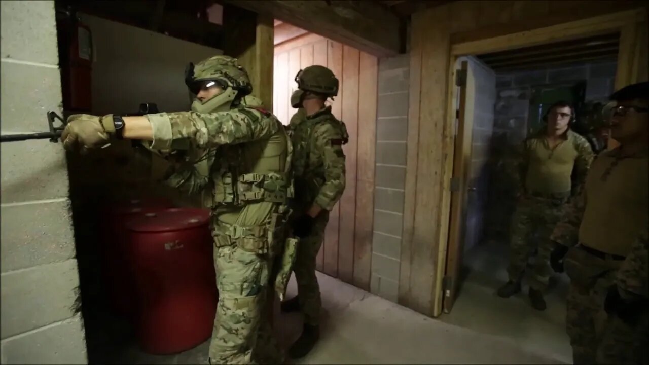 Marines Refine Manual Breaching Techniques and Conduct Room-Clearing - Exercise Tartan Eagle 16