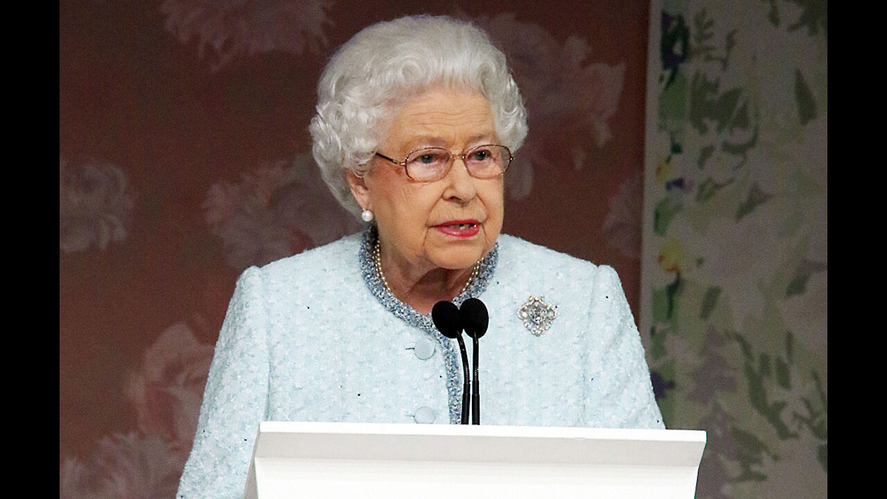 Be a royal weeder! Queen Elizabeth appeals for volunteers to weed her Sandringham estate