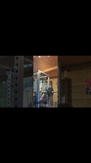 95Kgs x7 Bench Press (Almost 8!)