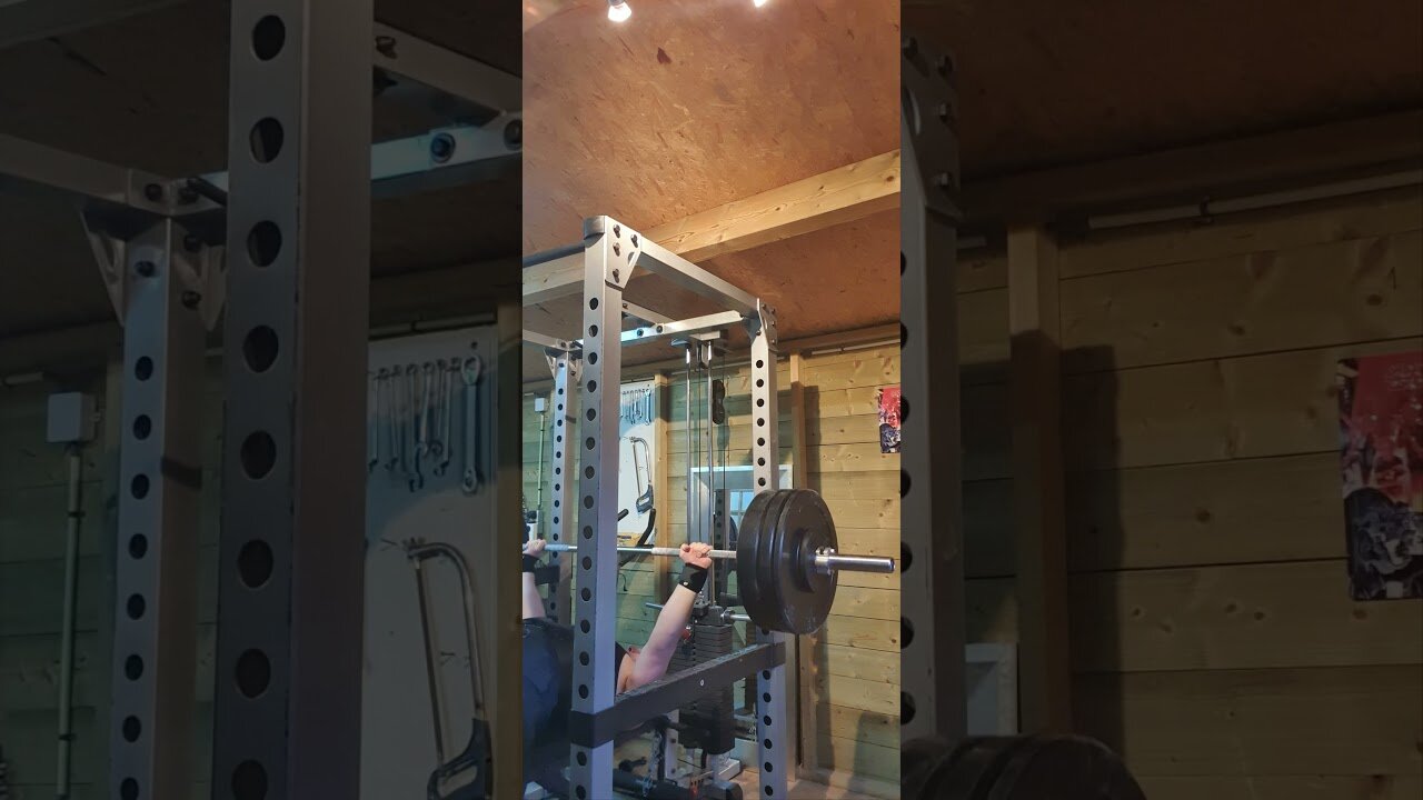 95Kgs x7 Bench Press (Almost 8!)