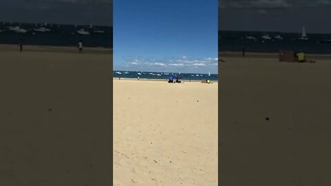 Olha a vista dessa mansão de frente pro mar! #shorts #casa #curiosidades