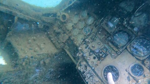 Underwater cobra helicopter