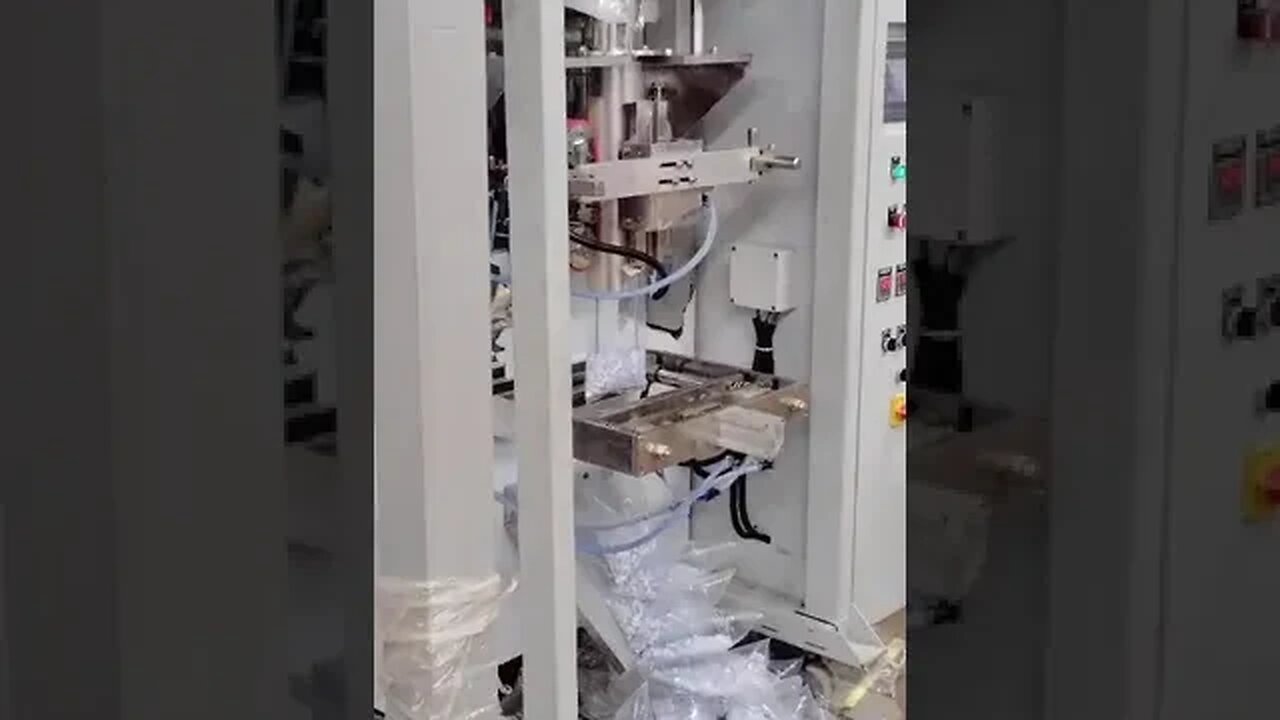 Button Pouch Packaging Machine - 9891990887 - Shrijeta Global