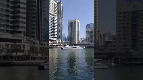 Dubai Marina Walking #skateweaver #shorts #viral #dubaimarina