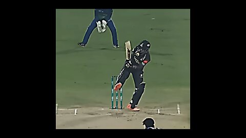 SAIM AYUB amazing six in PSL 🏏