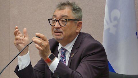 Une entrevue vidéo avec le directeur national de la santé publique, Dr Horacio Arruda