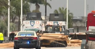 Interstate 95 southbound reopens at Indiantown Road in Jupiter after lumber spill shut down highway