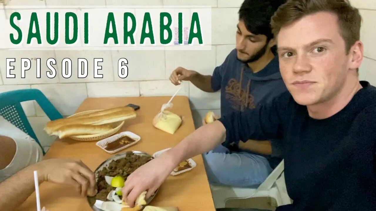 Day One in JEDDAH, SAUDI ARABIA امريكي يجرب سيريه الكرنتينه American in Saudi Arabia Travel Vlog