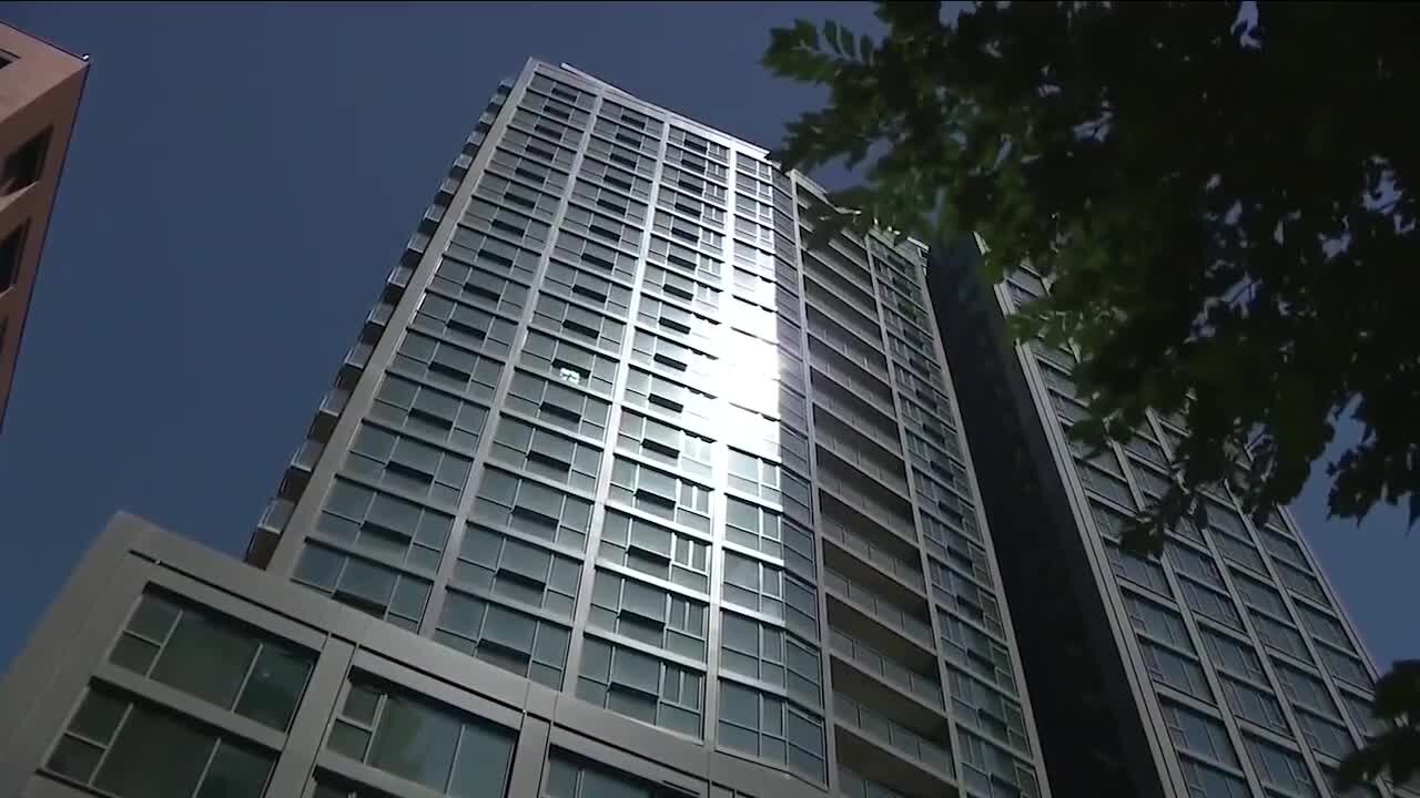 Judges rule downtown Denver luxury apartment breached contract by serving tenants notices to vacate