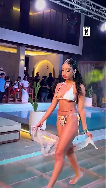 SEXY BEAUTIFUL FINE WOMEN