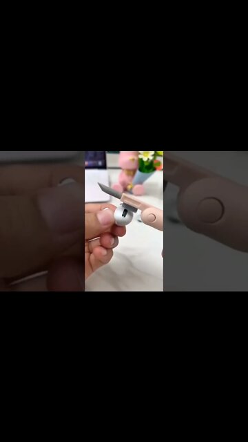 Best Tool for washing your keybord #shorts #keyboard #washing