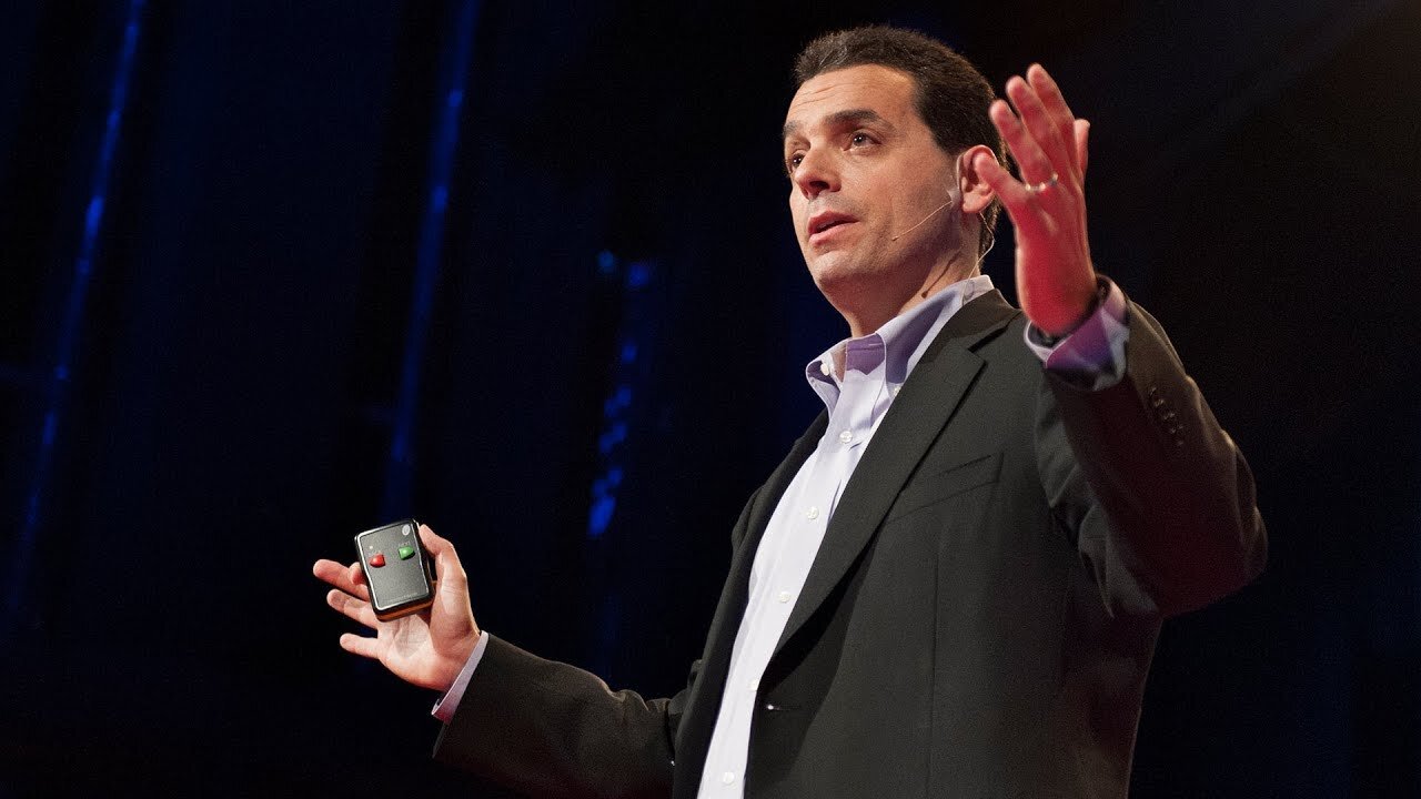 THE PUZZLE OF GAMING/DAN PINK
