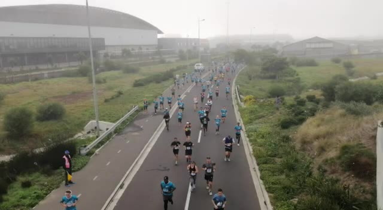 SOUTH AFRICA - Cape Town - FNB Cape Town 12 ONERUN 2019 (Video) (7cU)