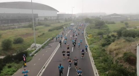 SOUTH AFRICA - Cape Town - FNB Cape Town 12 ONERUN 2019 (Video) (7cU)
